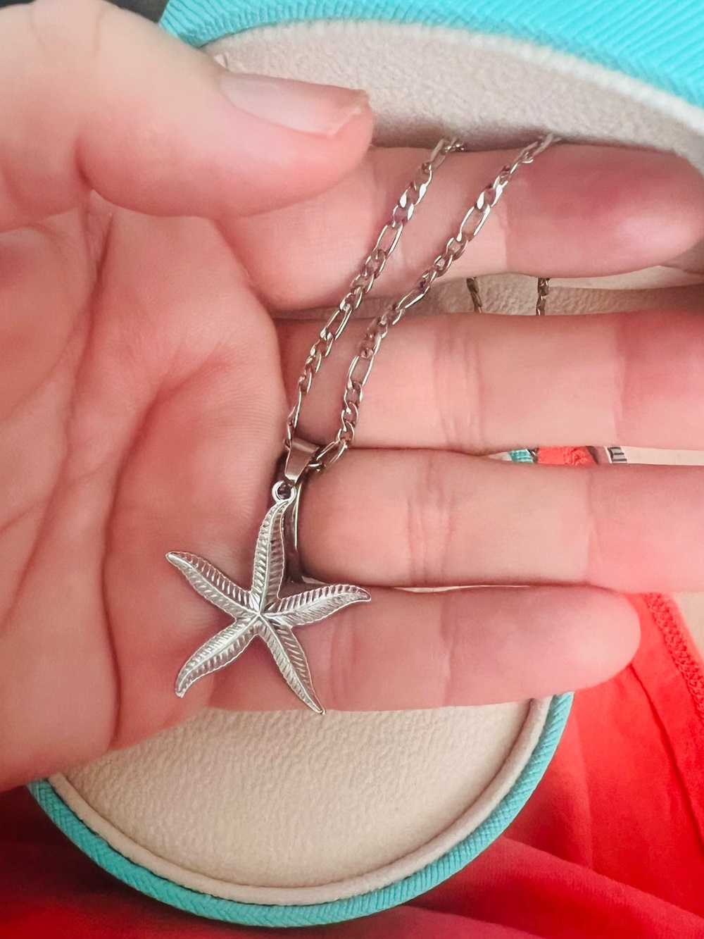 Silver Starfish Pendant Necklace - Picture 5 of 6